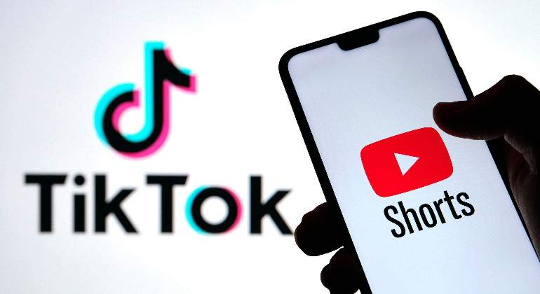 Featured image for YouTube Shorts or TikTok Videos